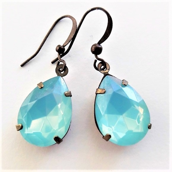 Anthropologie Jewelry - ANTHROPOLOGIE tear drop earrings, turquoise/bronze